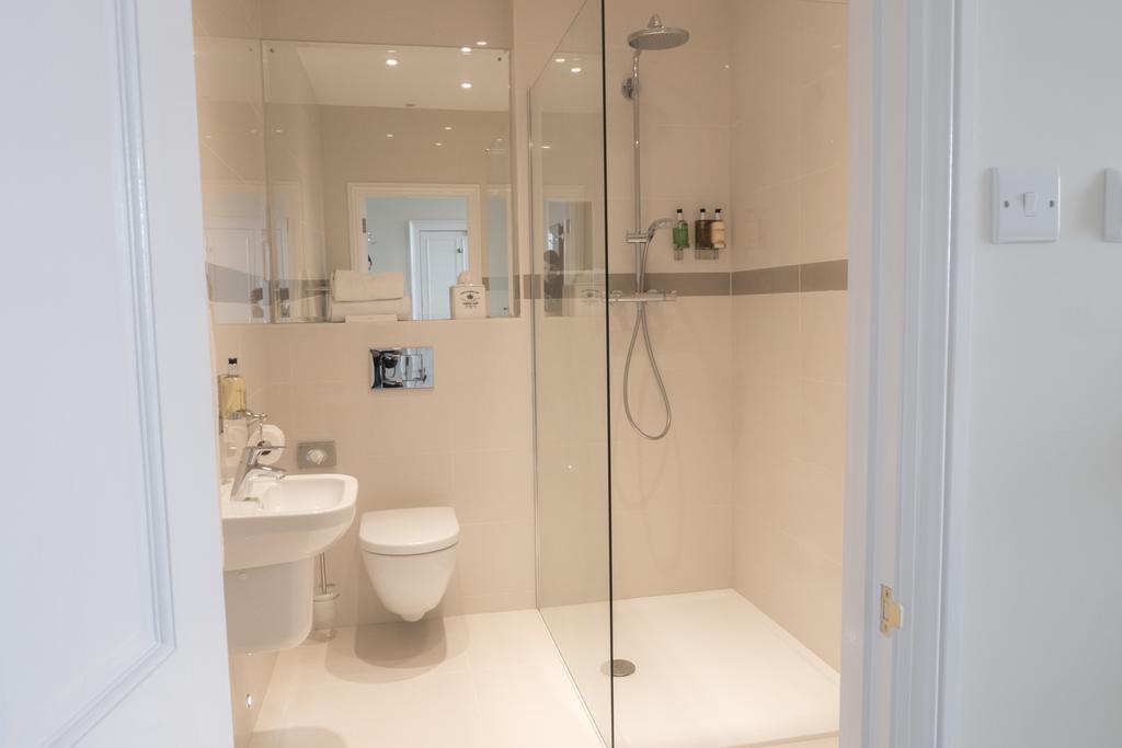 Broadway House Luxury Serviced Rooms Ексетер Номер фото