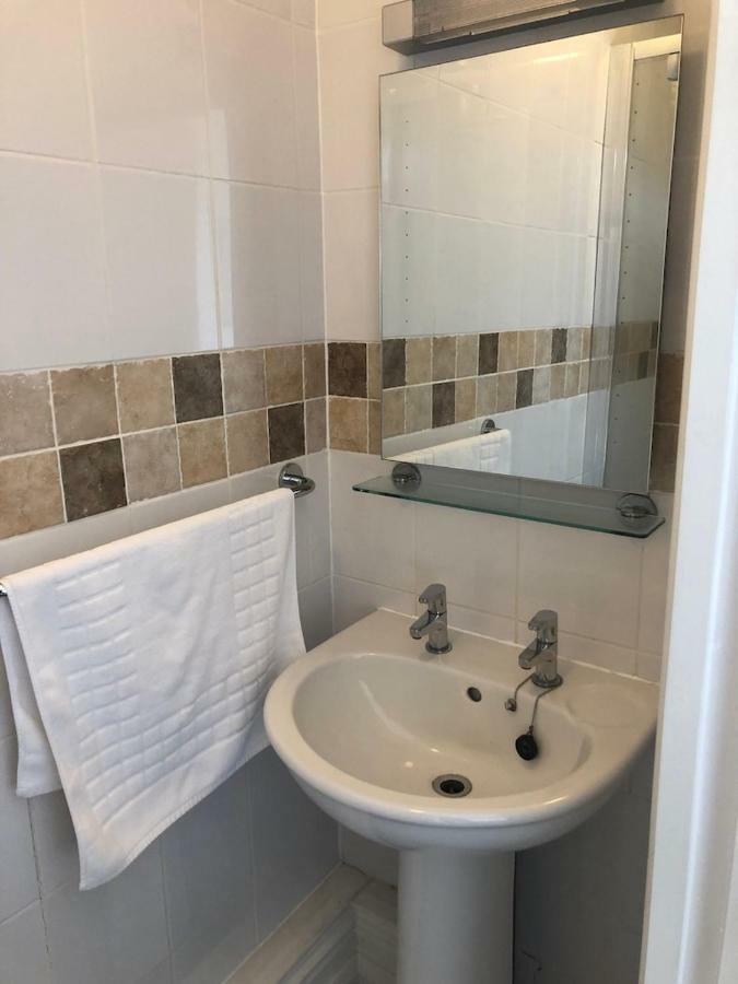 Broadway House Luxury Serviced Rooms Ексетер Екстер'єр фото